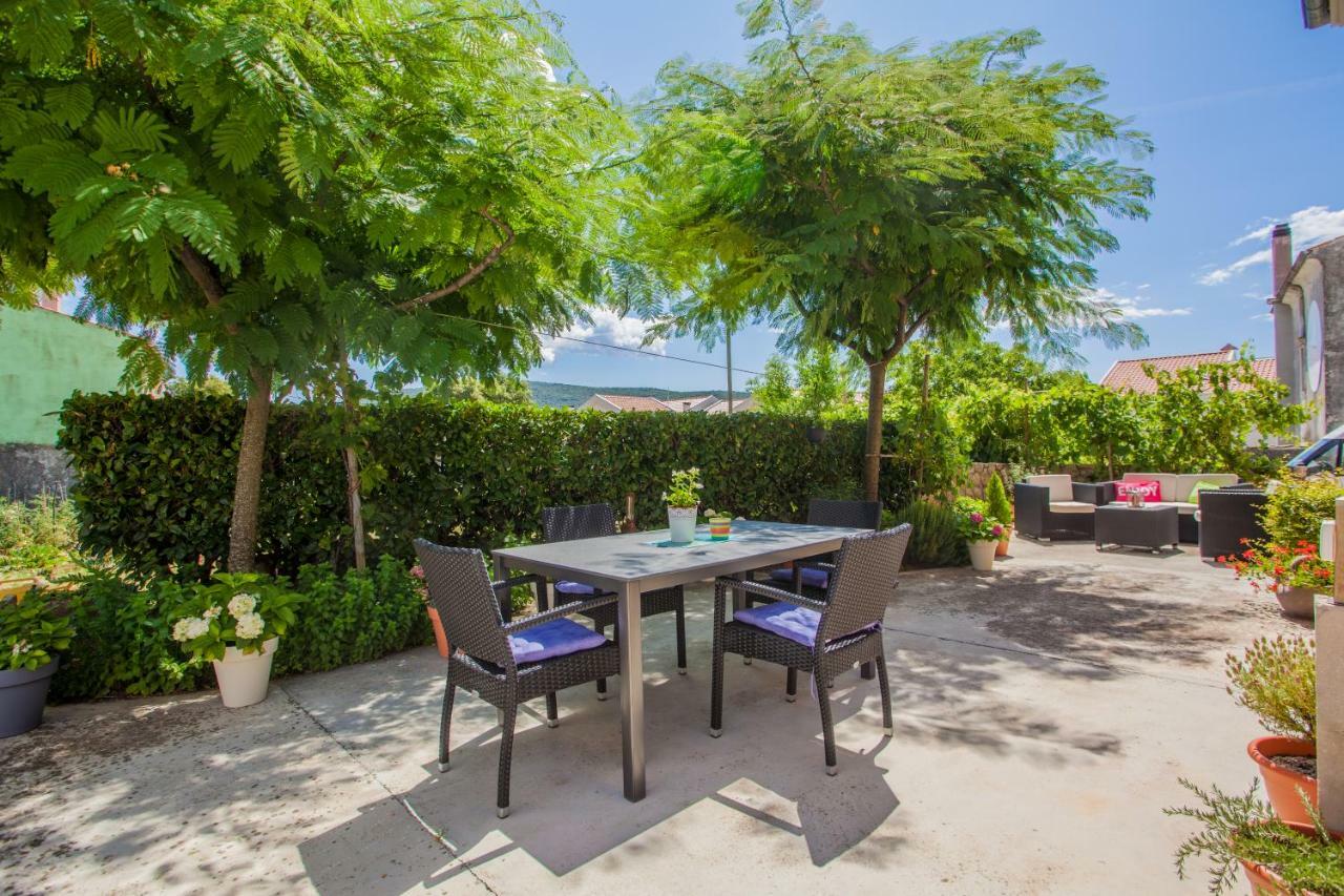 Apartman Madlen Đảo Đảo Cres Ngoại thất bức ảnh